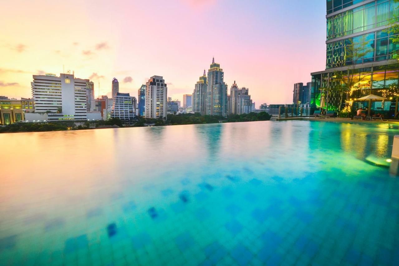 Sivatel Bangkok Hotel Exteriér fotografie View of the Chao Phraya River from the hotel